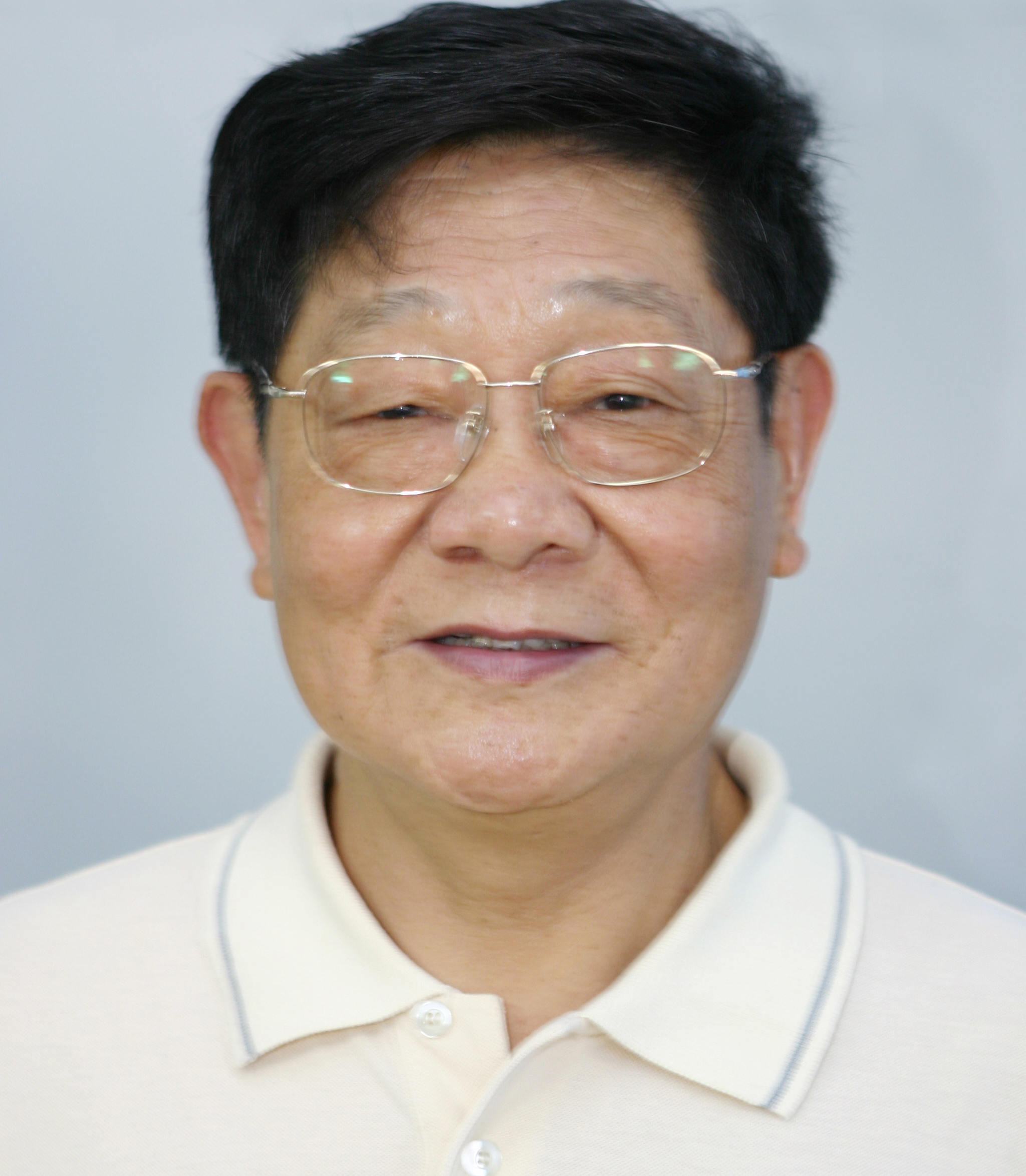 王家森