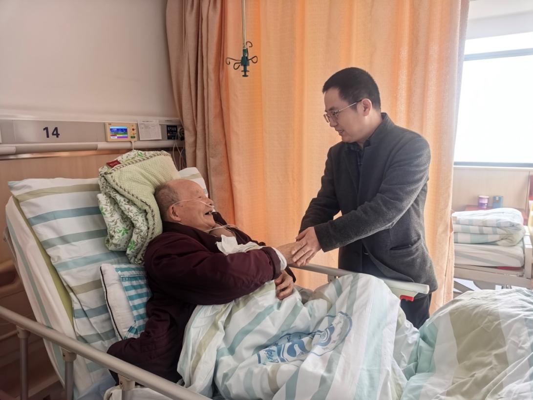 C:\Users\老干处\Documents\WeChat Files\wxid_8qqihmvdb89721\FileStorage\Temp\d0536afa35bfa5e5479a223a87f0514.jpg