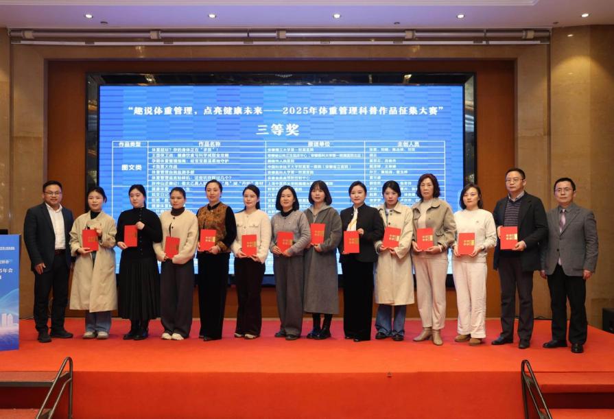 b7ee77251bb81c2eb6d1235e0ec15dcc