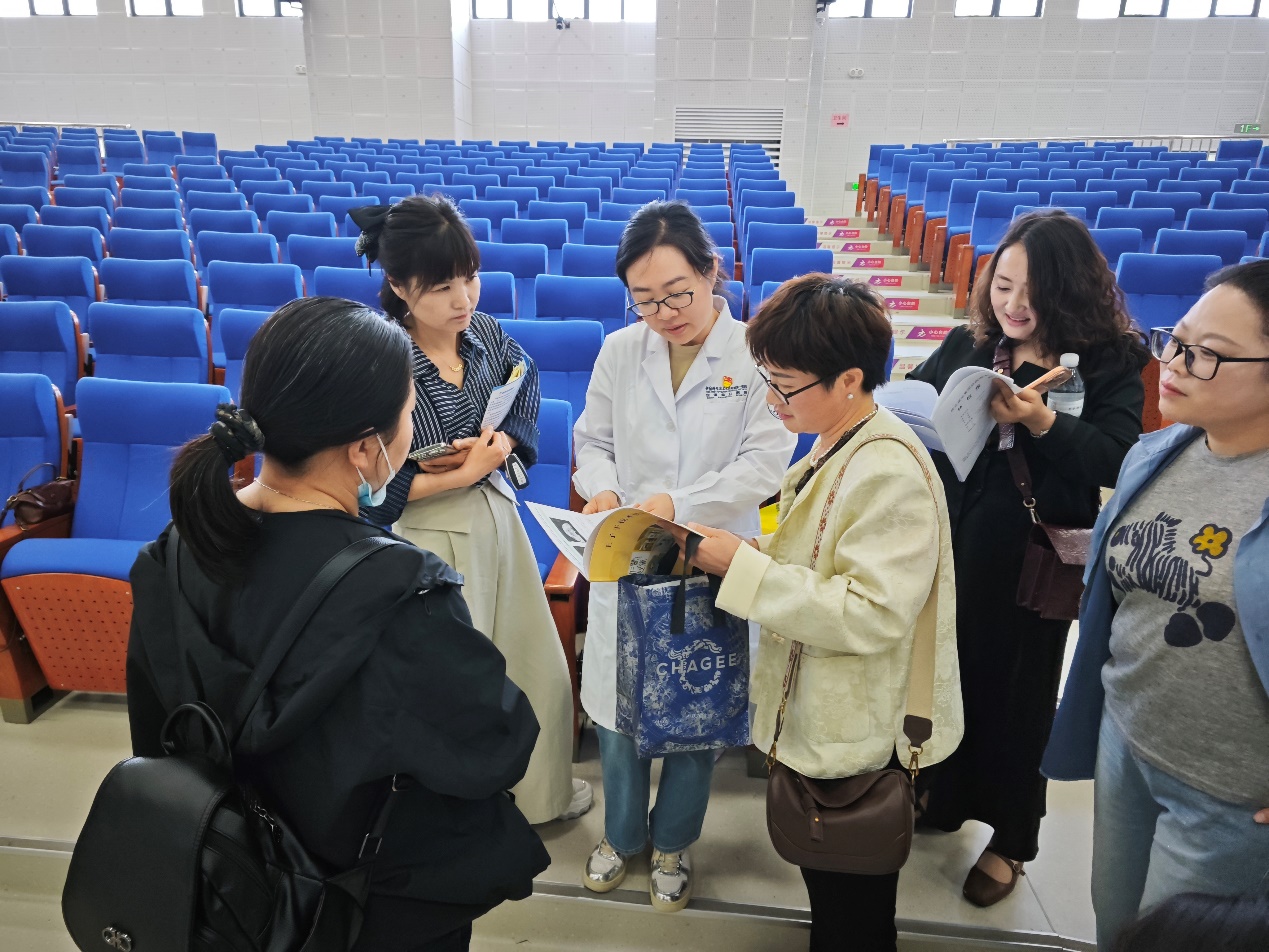 C:\Users\Administrator\Desktop\2026.5.9\照片\a0294984c5101cb466658d43ede5dfb4.jpg
