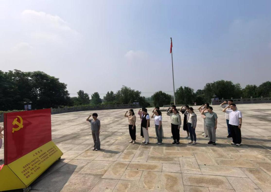 C:\Users\计鸿志\Documents\WeChat Files\wxid_7i15zxopinfq22\FileStorage\Temp\ac37d40cbd07760a125396a82c21804.jpg