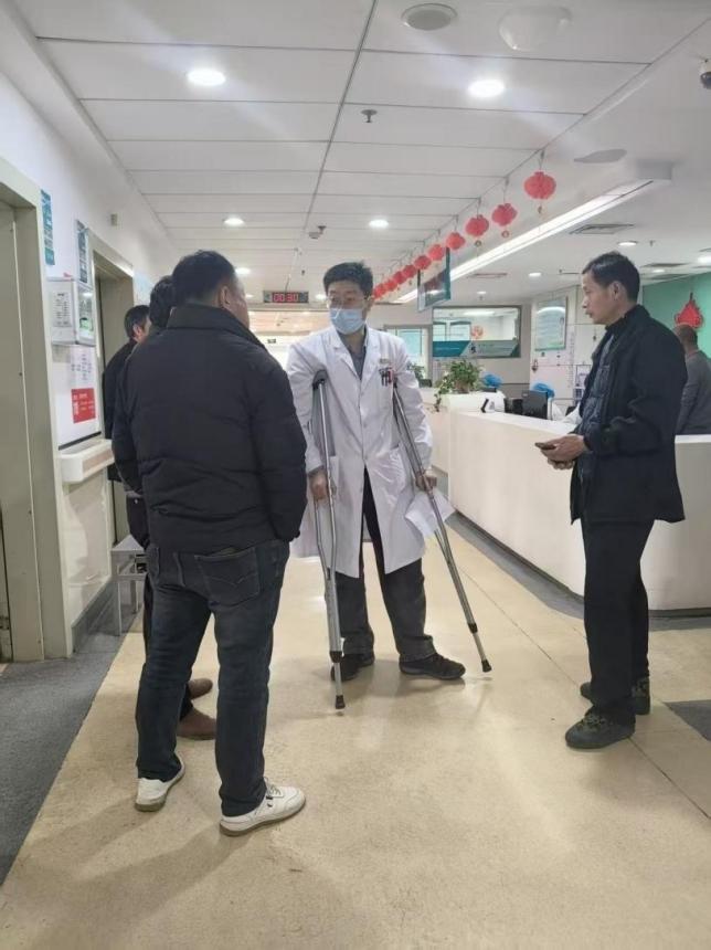 d6b5ff95336f4e80e8ee5b981f7c3ab9