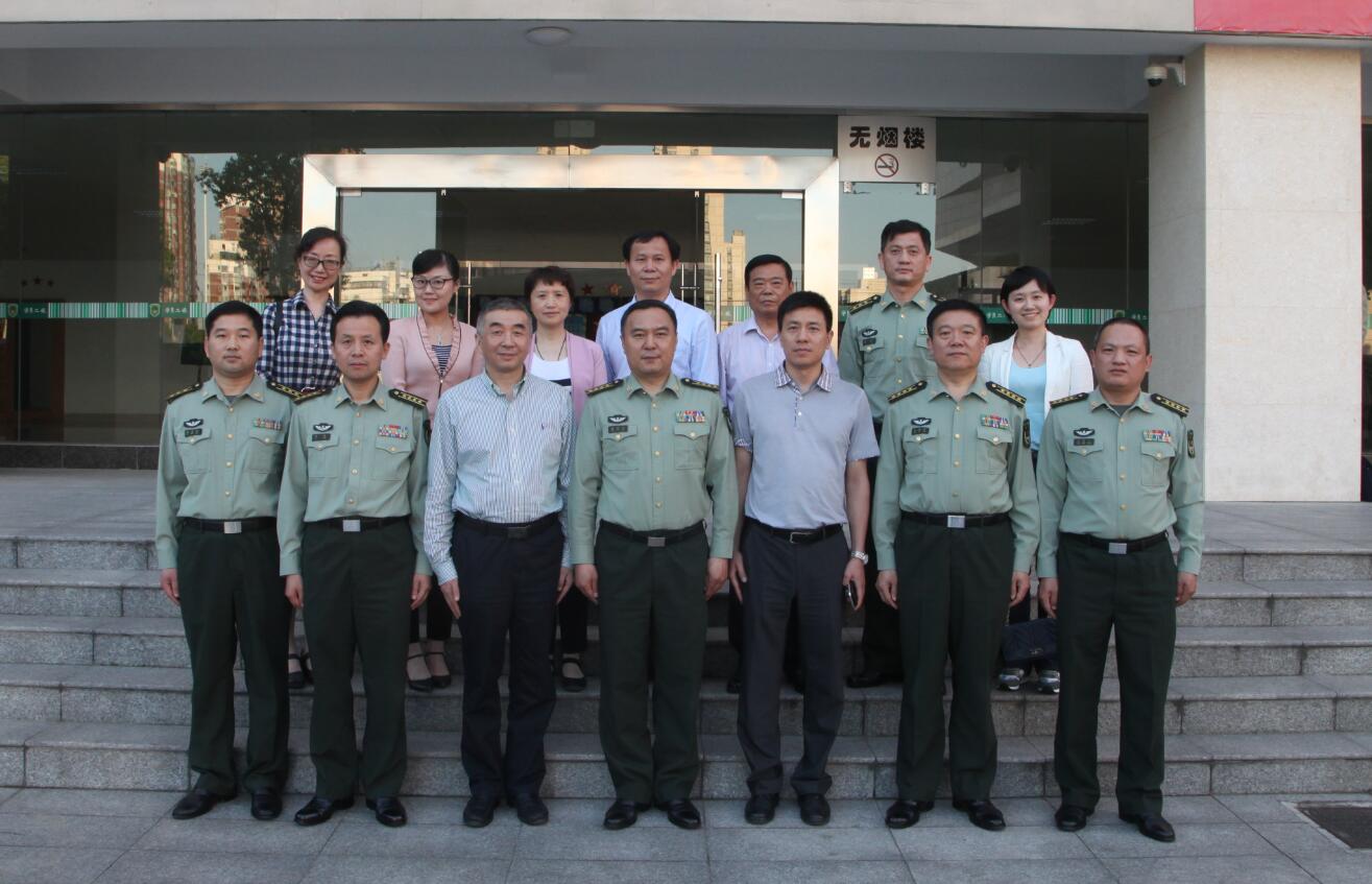 我院与陆军炮兵防空兵学院签订军民共建协议